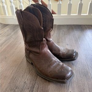 Ariat Size 9 D Men's Brown Leather Western Boots - Classic Cowboy Style